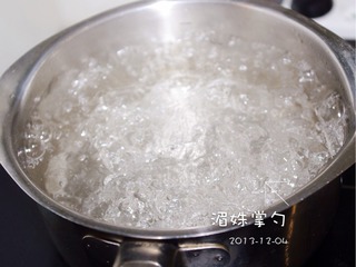 日式料理--【和風(fēng)溫泉蛋】的做法步驟：2